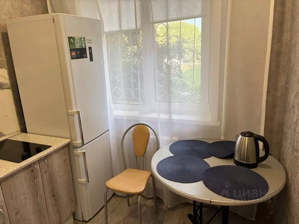 1-к кв. Иркутская область, Иркутск ул. Помяловского, 8 (36.0 м) - Фото 2