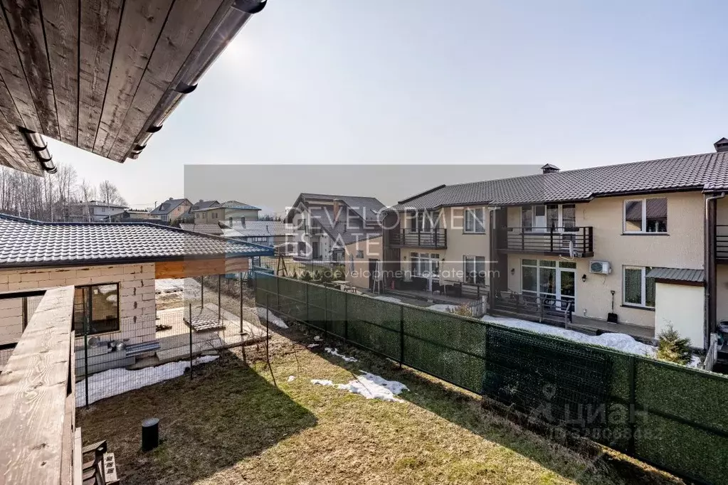 Таунхаус в Ленинградская область, Всеволожский район, Колтушское ... - Фото 1