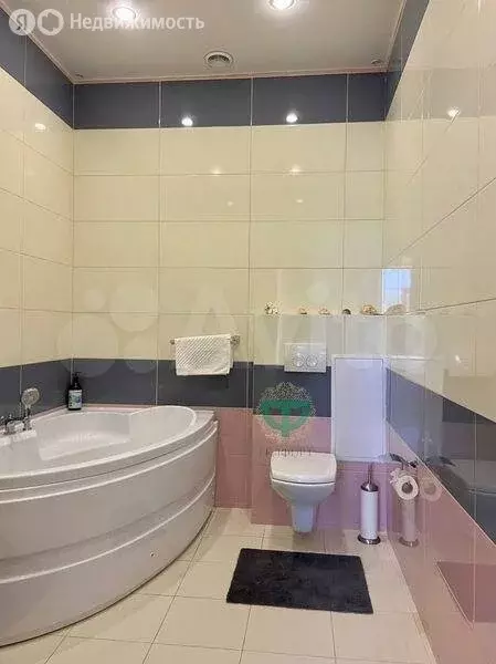 2-комнатная квартира: Геленджик, Крымская улица, 3к3 (84 м) - Фото 0
