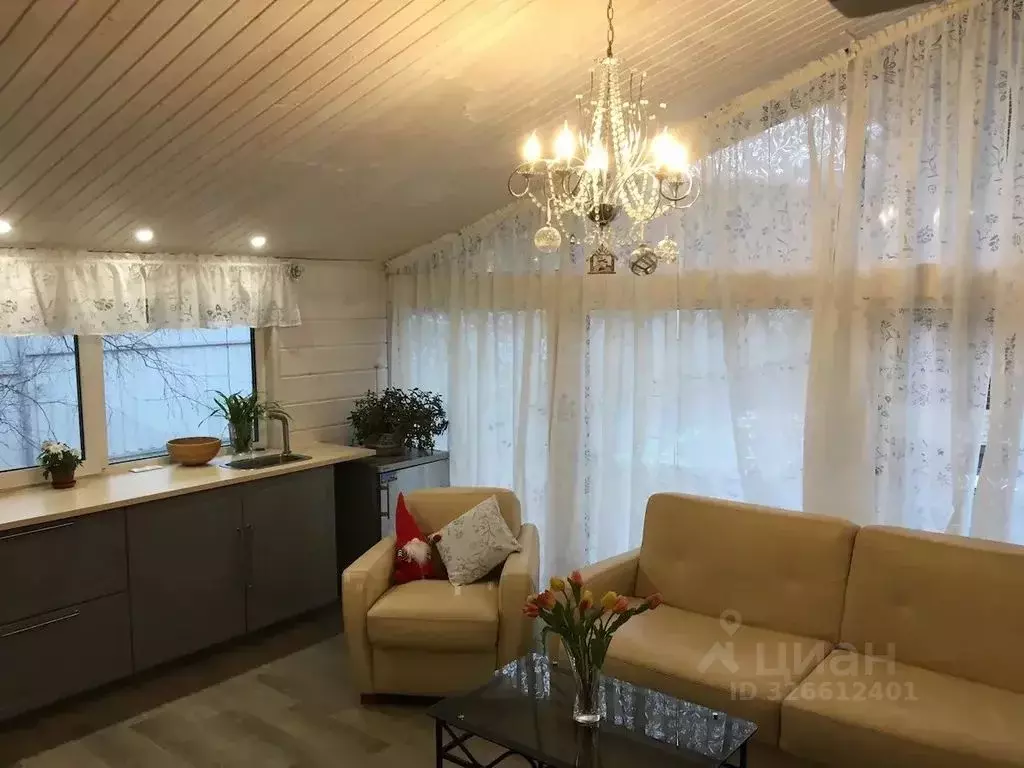 Дом в Ленинградская область, Выборгский район, Полянское с/пос, пос. ... - Фото 2