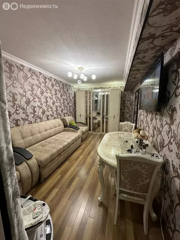 2-комнатная квартира: Нальчик, улица Ахохова, 96А (52.6 м) - Фото 1