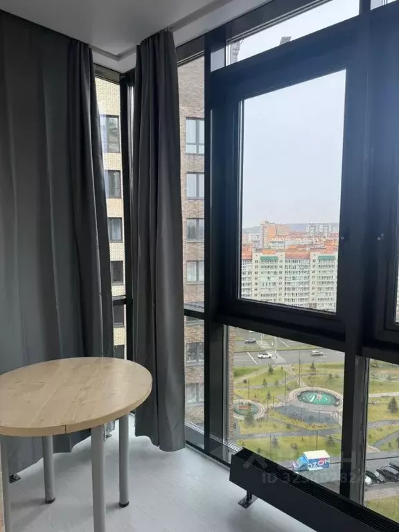 3-к кв. Красноярский край, Красноярск ул. Авиаторов, 18 (68.0 м) - Фото 1