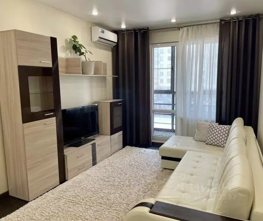 1-к кв. Татарстан, Казань ул. Сибгата Хакима, 40 (40.0 м) - Фото 0