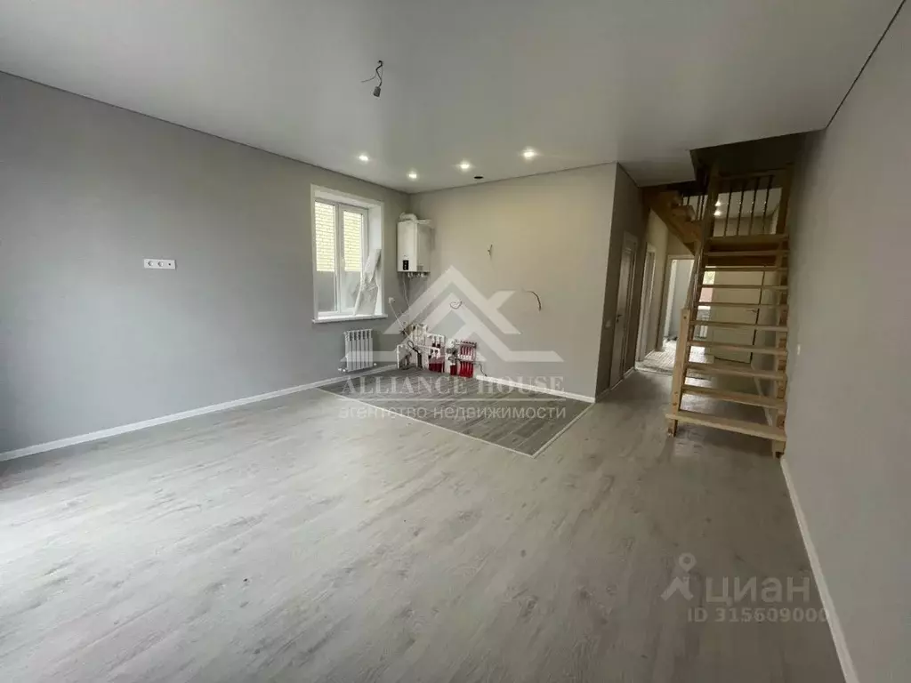 Дом в Татарстан, Пестречинский район, Богородское с/пос, д. Куюки ул. ... - Фото 1