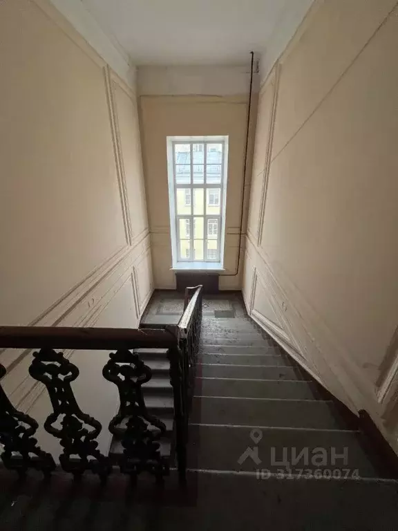 Комната Санкт-Петербург ул. Маяковского, 34/4 (41.6 м) - Фото 0