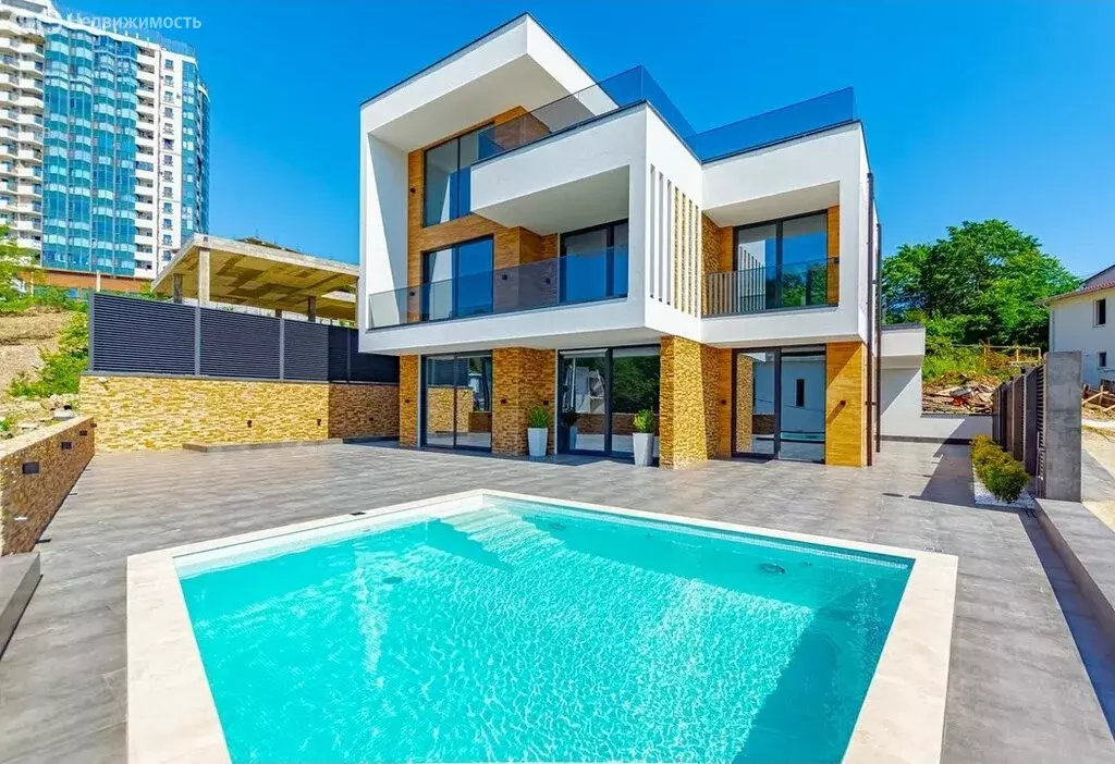 Дом в Сочи, микрорайон Новый Сочи, Санаторная улица (296.7 м) - Фото 1