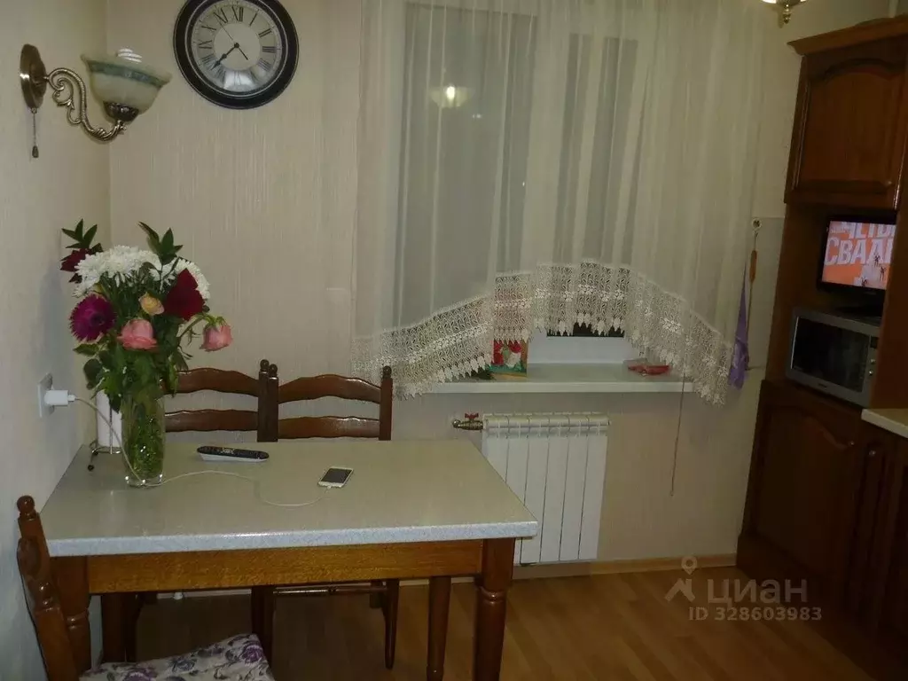 3-к кв. Коми, Сыктывкар Петрозаводская ул., 38 (67.0 м) - Фото 2