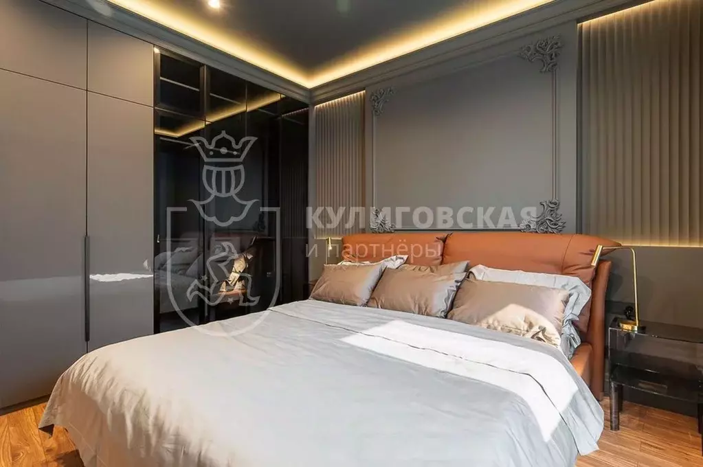 1-к кв. Свердловская область, Екатеринбург ул. Машинная, 1в/2 (52.3 м) - Фото 2