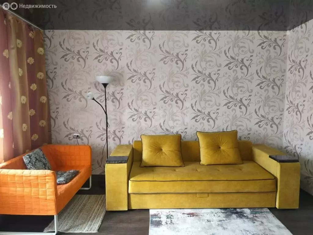 3-комнатная квартира: Ачинск, улица Кравченко, 7 (64.3 м) - Фото 2