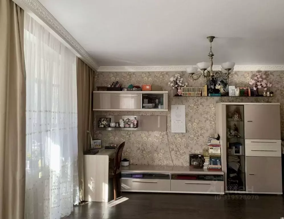 3-к кв. Ленинградская область, Сосновый Бор Молодежная ул., 43к1 (99.5 ... - Фото 1