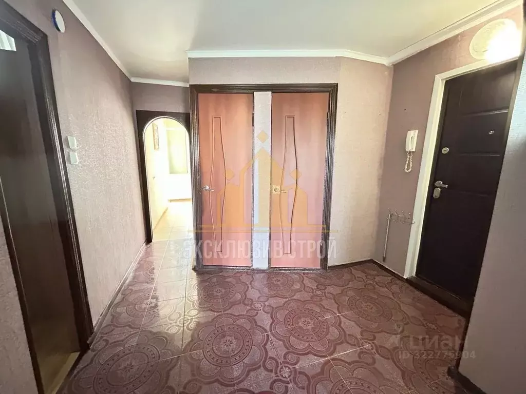 3-к кв. Ставропольский край, Ессентуки Кисловодская ул., 30А (95.0 м) - Фото 1