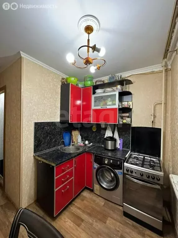 3-комнатная квартира: Саранск, улица Фурманова, 48 (64 м) - Фото 1