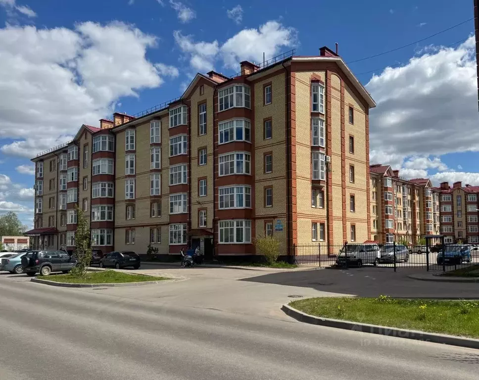 3-к кв. Новгородская область, Великий Новгород Славянская ул., 45 ... - Фото 0