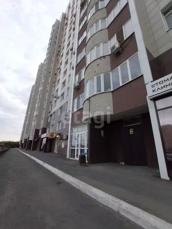 1-комнатная квартира: Оренбург, улица Геннадия Донковцева, 5 (46.6 м) - Фото 1