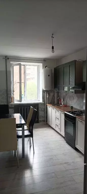 2-к. квартира, 64 м, 4/5 эт. - Фото 0