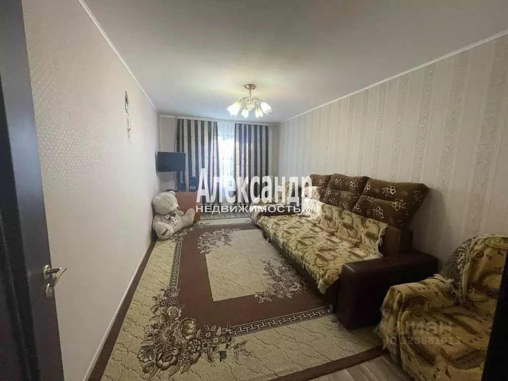 3-к кв. Ленинградская область, Приозерск ул. Чапаева, 37 (74.4 м) - Фото 1