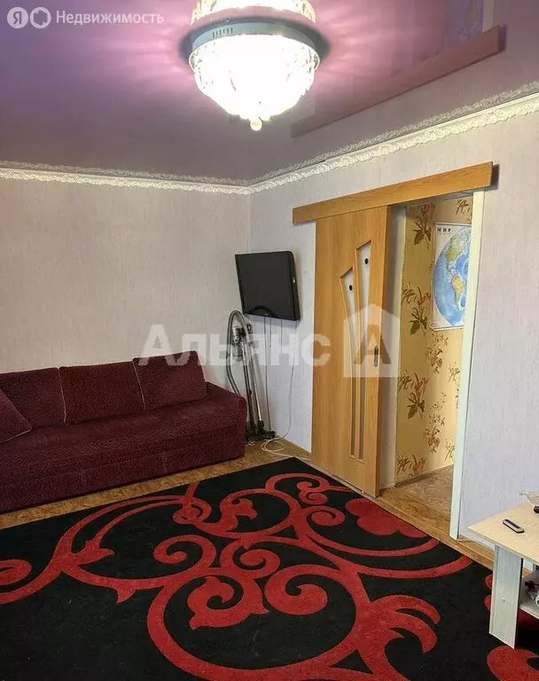 3-комнатная квартира: Белая Калитва, улица Машиностроителей, 1/1 (48 ... - Фото 2