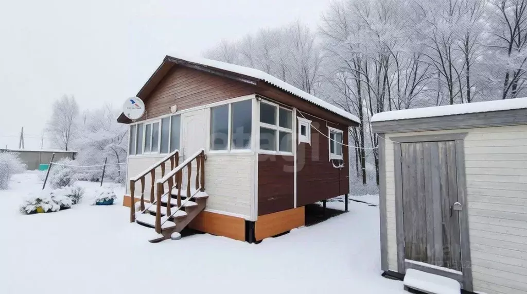 Дом в Ленинградская область, Киришский район, Пчевжинское с/пос, пос. ... - Фото 1