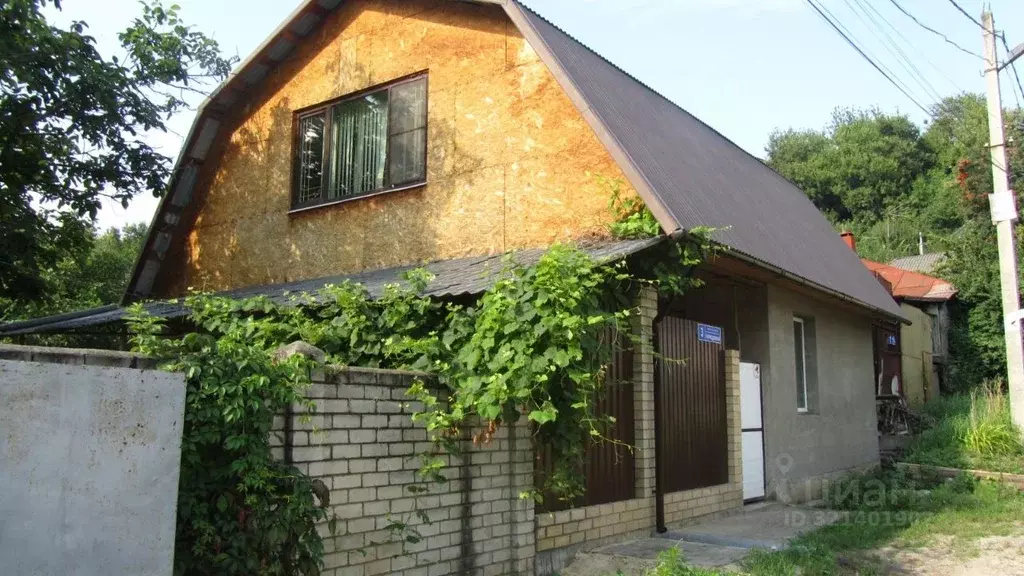 Дом в Воронежская область, Воронеж Передовой пер. (110 м) - Фото 1