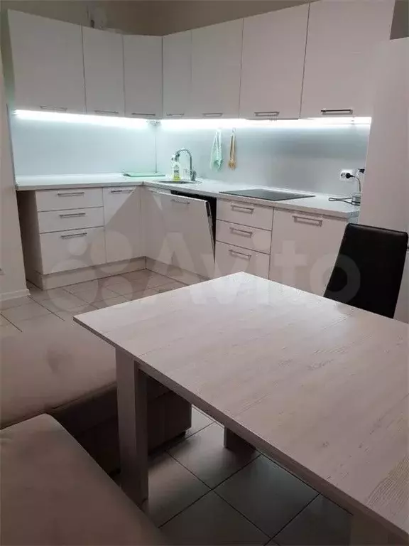 2-к. квартира, 70 м, 7/14 эт. - Фото 0
