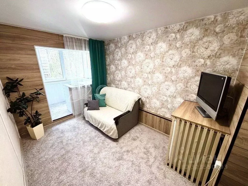 Студия Тюменская область, Тюмень ул. 30 лет Победы, 109 (13.0 м) - Фото 1