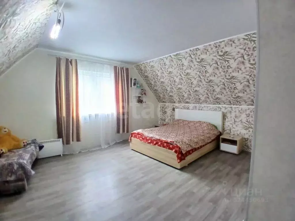 Дом в Ленинградская область, Волхов Пушкинская ул., 16 (140 м) - Фото 1