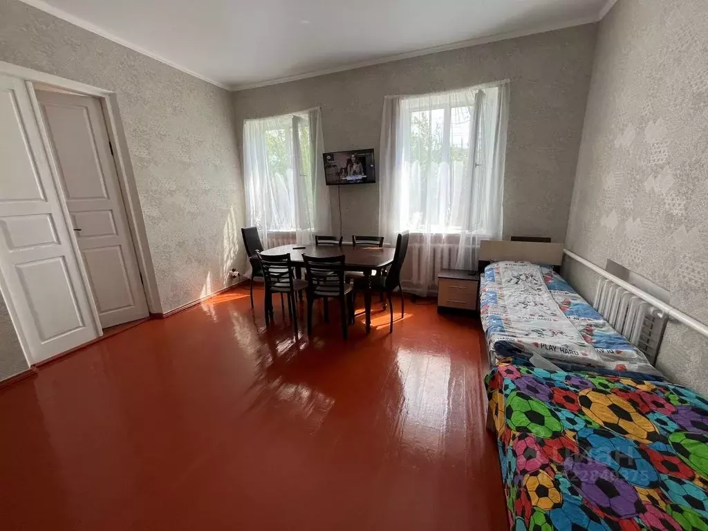 Дом в Крым, Симферополь ул. Титова (80 м) - Фото 1