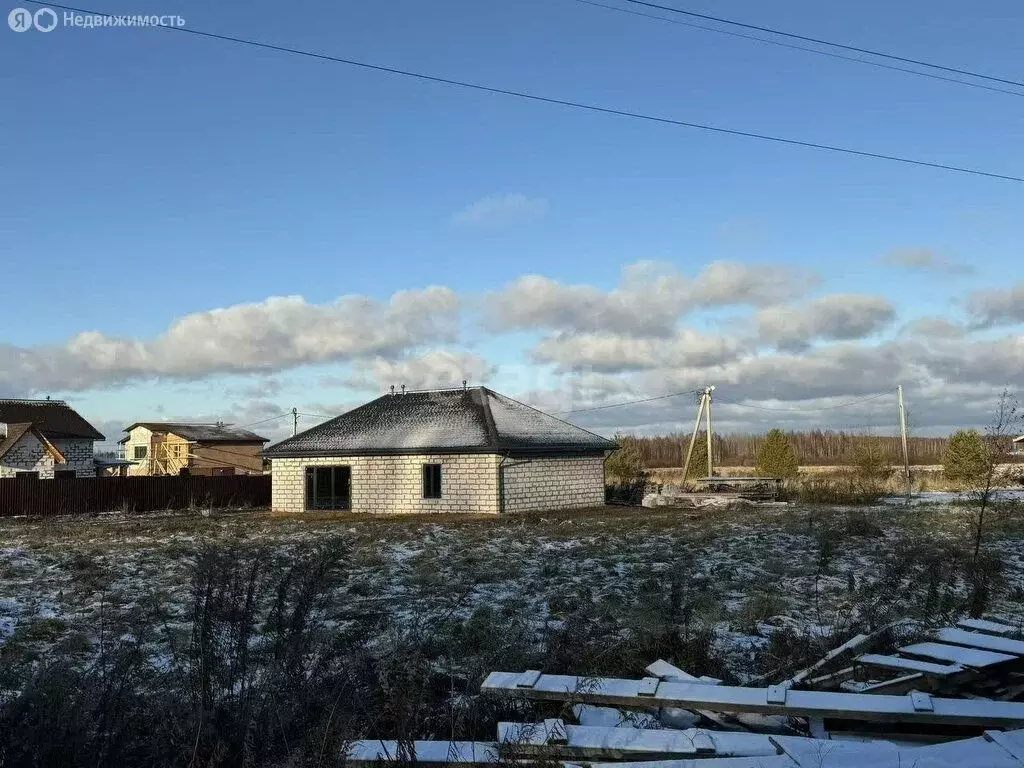 Дом в Заволжское сельское поселение, деревня Бор (155 м) - Фото 1