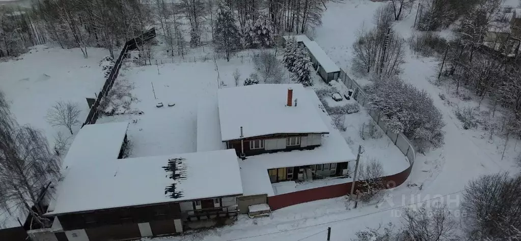 Дом в Тверская область, Конаковский муниципальный округ, д. Плоски ... - Фото 1