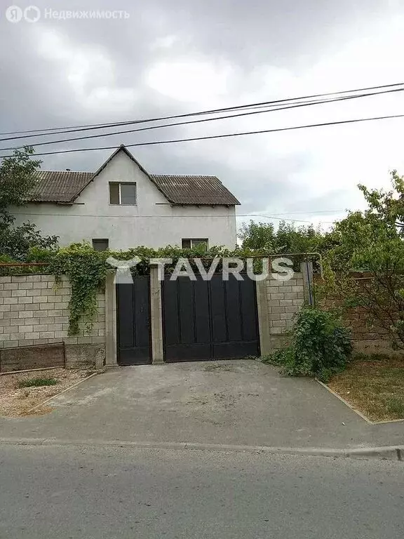 Дом в Симферополь, Звёздная улица (360 м) - Фото 1