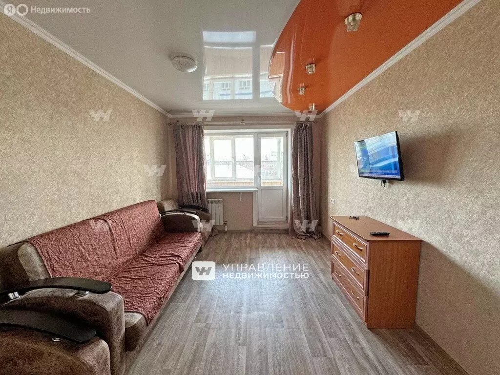 3-комнатная квартира: Южно-Сахалинск, улица Чехова, 29 (56.4 м) - Фото 1