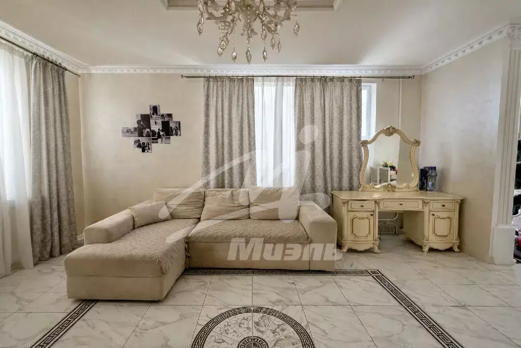 Продается 2-комнатная квартира - Фото 2