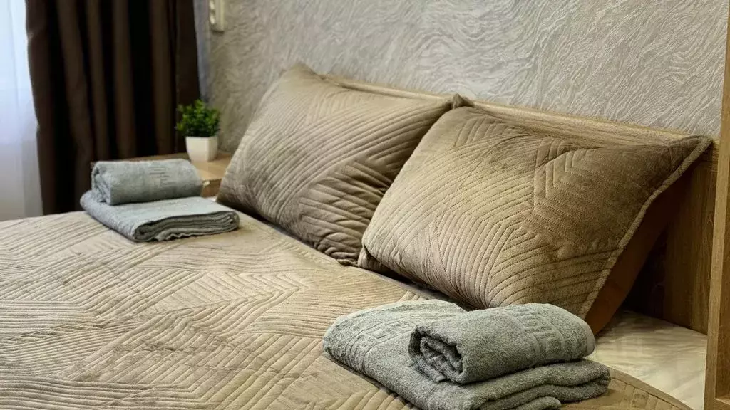 2-к кв. Псковская область, Печоры ул. Мира, 23 (44.0 м) - Фото 2