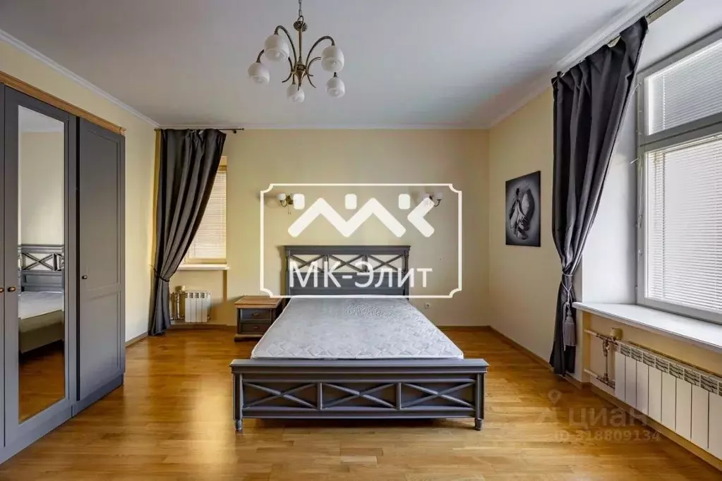 3-к кв. Санкт-Петербург Аптекарский пер., 4 (95.0 м) - Фото 0