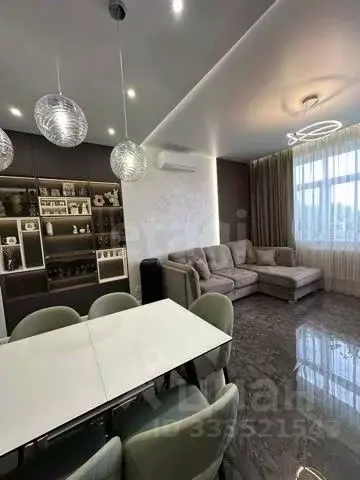 3-к кв. Тюменская область, Тюмень ул. Малыгина, 90 (122.0 м) - Фото 1