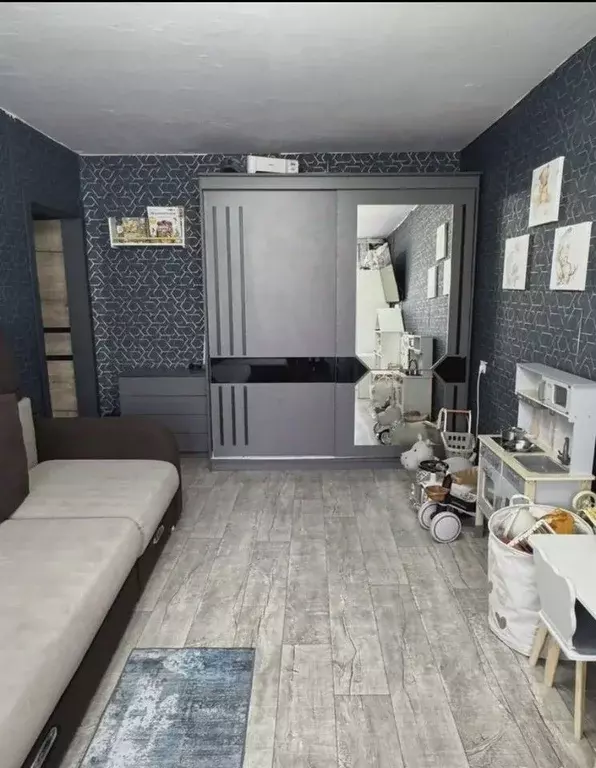 1-к кв. Хакасия, Абакан ул. Лермонтова, 10 (29.5 м) - Фото 1
