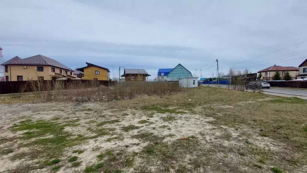 Участок в Ханты-Мансийский АО, Ханты-Мансийск пос. Овоще-Молочный ... - Фото 1