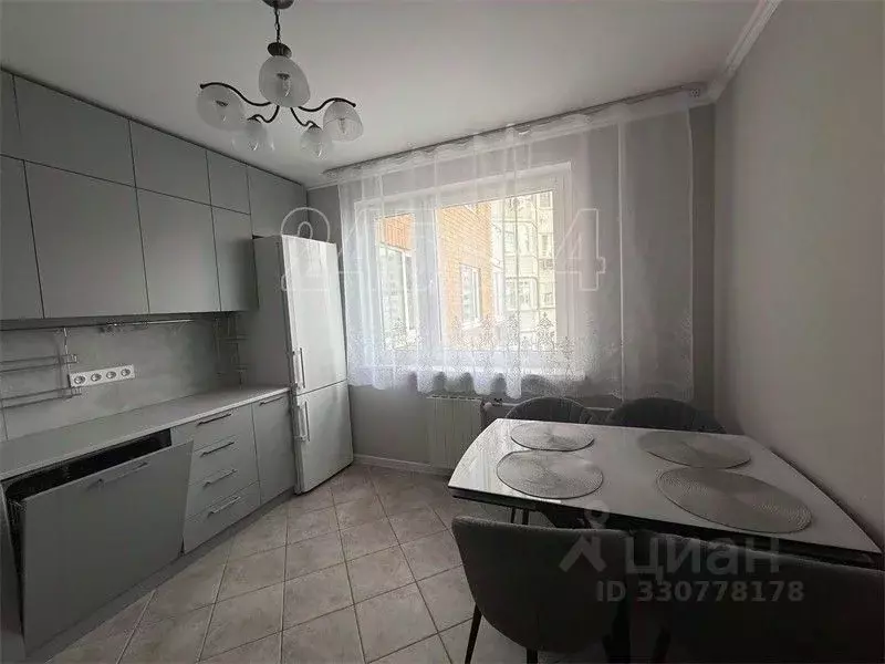 3-к кв. Москва ул. Академика Анохина, 5К4 (80.0 м) - Фото 2