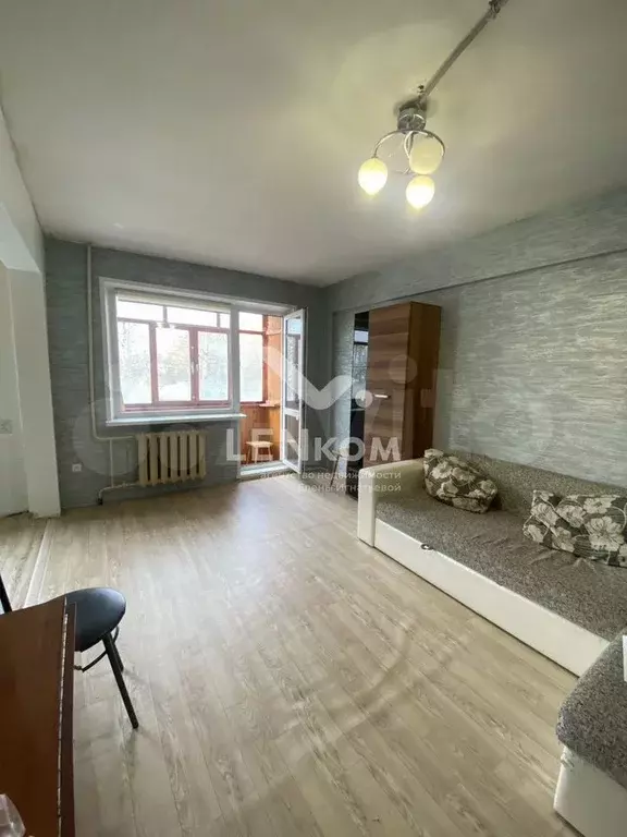 3-к. квартира, 58 м, 2/5 эт. - Фото 1