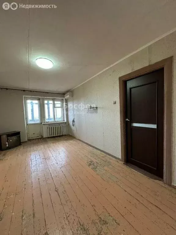 1-комнатная квартира: посёлок городского типа Приморский, улица ... - Фото 0