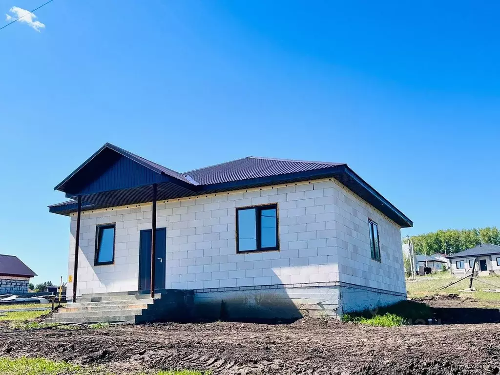Дом в Алтайский край, Барнаул городской округ, пос. Центральный ул. ... - Фото 2