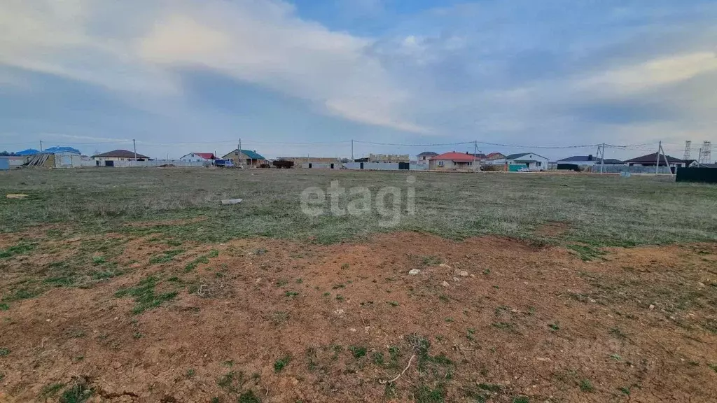 Участок в Крым, Сакский район, с. Молочное ул. Конрадская, 17 (8.0 ... - Фото 1