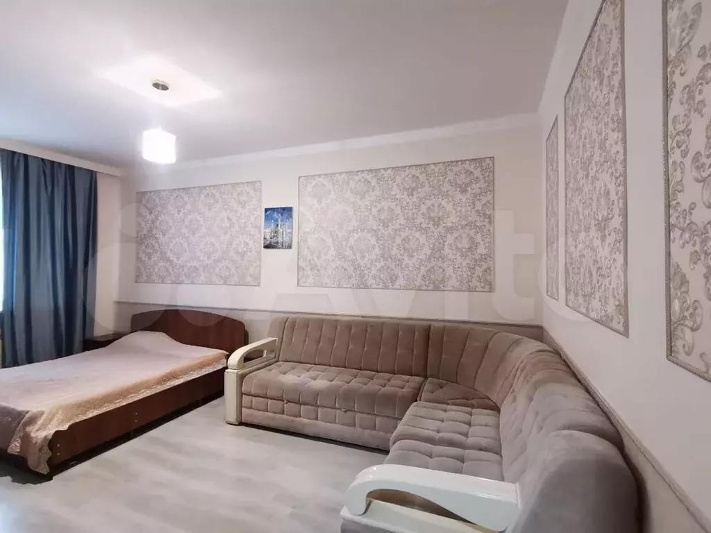 3-к. квартира, 90 м, 1/2 эт. - Фото 0