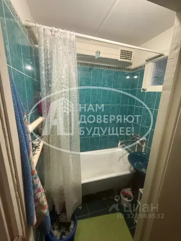 2-к кв. Удмуртия, Глазов ул. Молодой Гвардии, 20 (44.4 м) - Фото 2