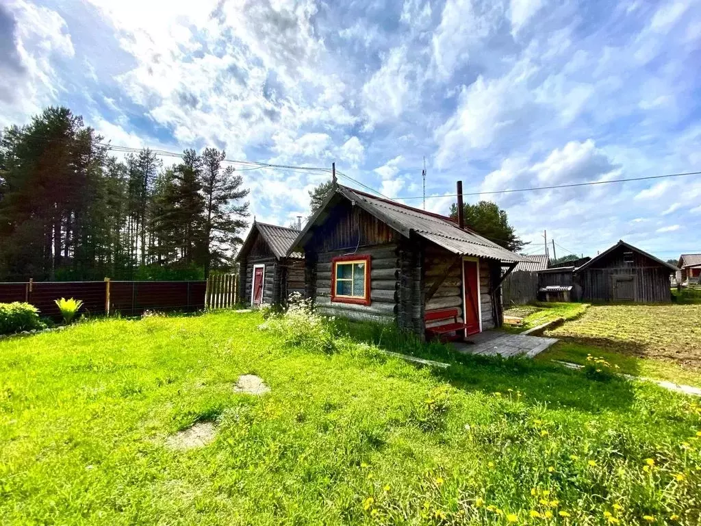 Дом в Карелия, Калевальский район, д. Юшкозеро ул. Набережная, 33А (70 ... - Фото 0