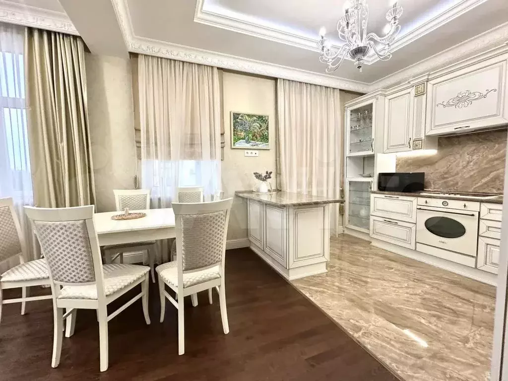 3-к. квартира, 95 м, 4/5 эт. - Фото 0
