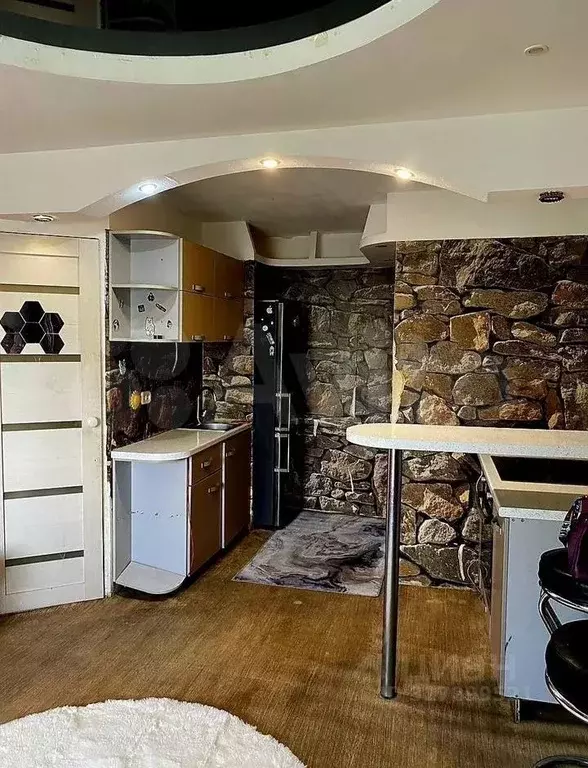 Студия Белгородская область, Старый Оскол Горняк мкр, 10 (18.0 м) - Фото 1