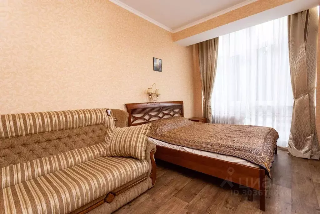 2-к кв. Крым, Алушта ул. Ленина, 26 (45.0 м) - Фото 1