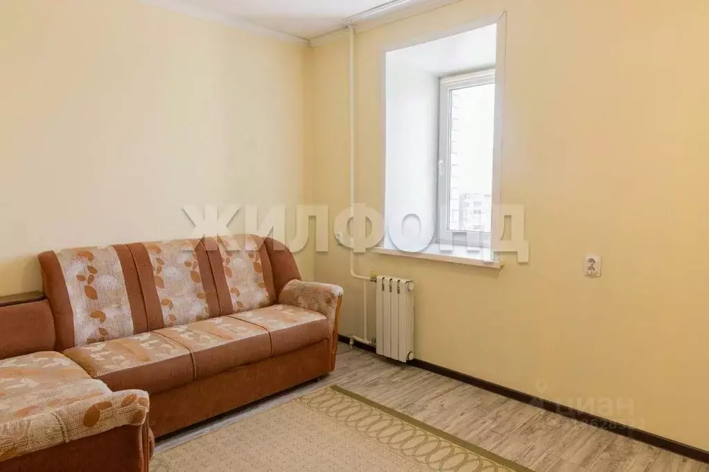 3-к кв. Алтайский край, Барнаул ул. Малахова, 87б (57.2 м) - Фото 1