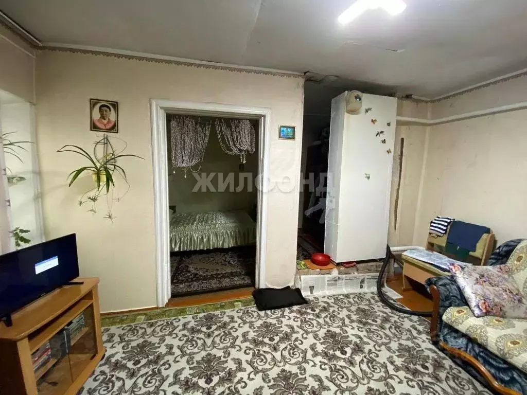 Дом в Хакасия, Абакан Нагорная ул. (33 м) - Фото 1
